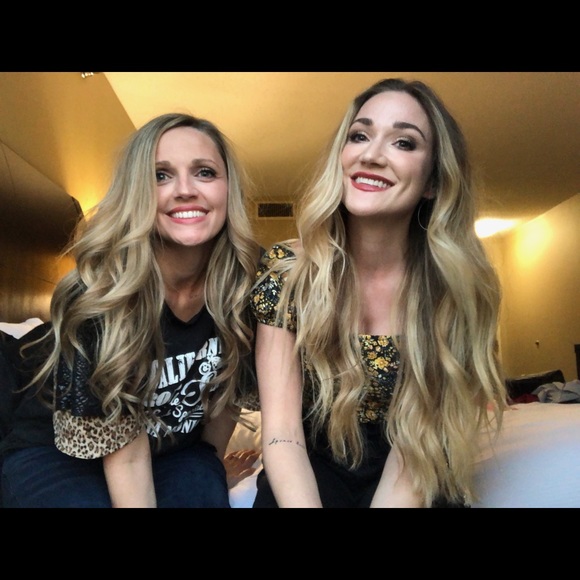 Meet your Posher, Paige - Picture 1 of 1